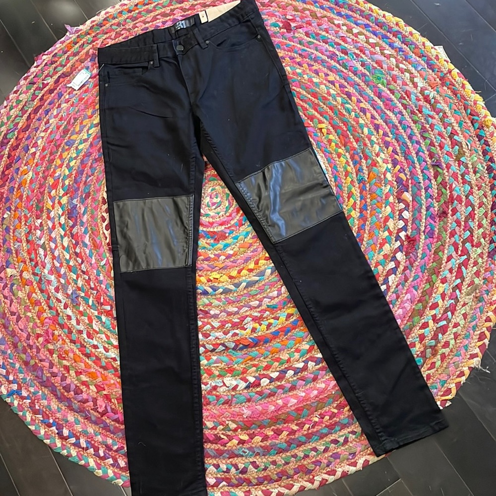 NWT men’s black SIMONS jeans